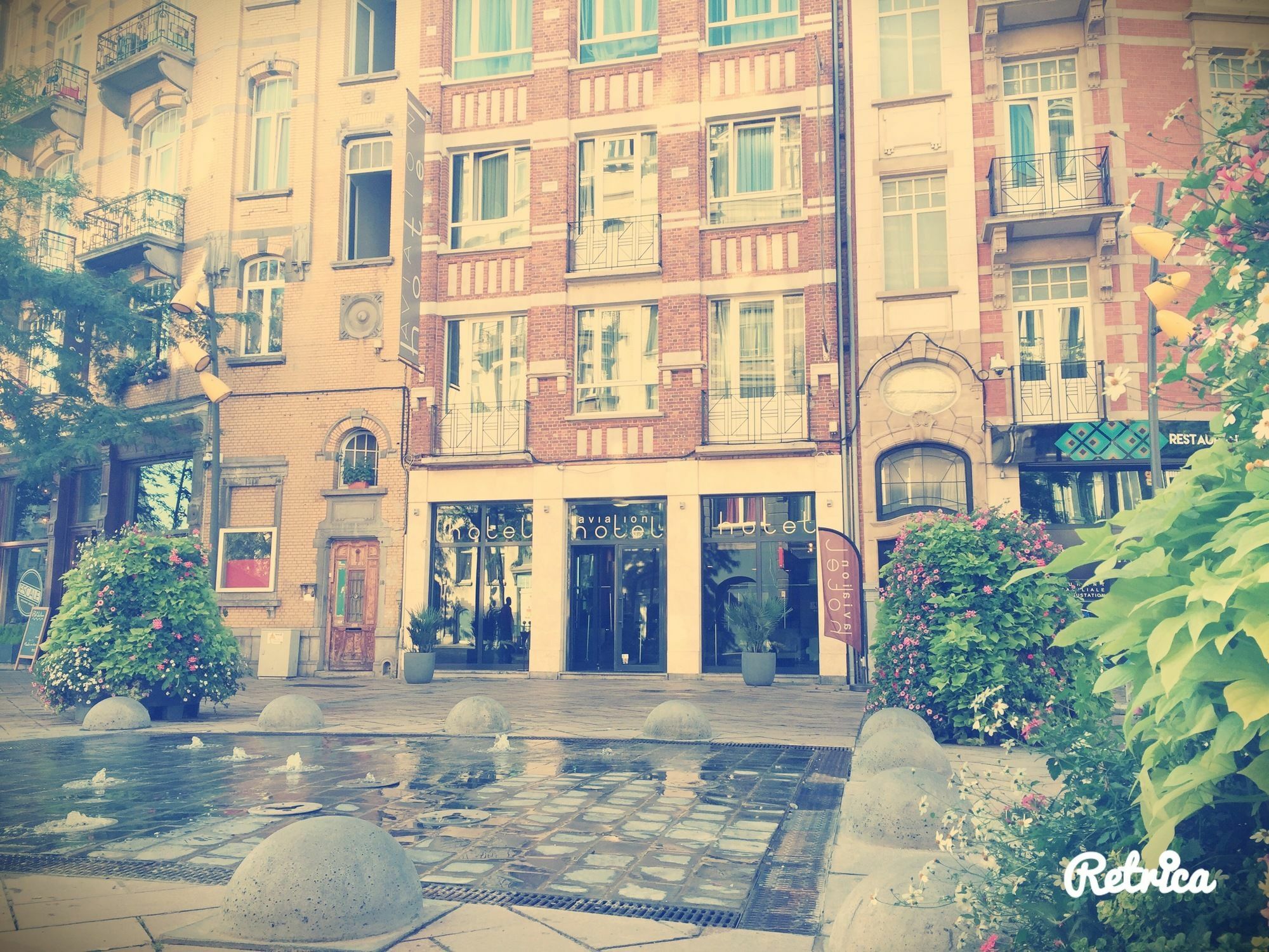 Hotel Aviation Saint-Gilles Exterior photo